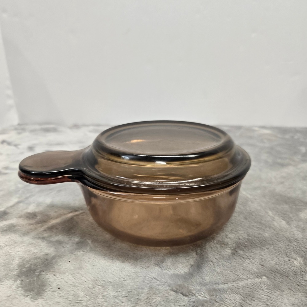 Vision Corning Amber Glass Grab-It Bowl V-150-B with Pyrex Lid P-150-C USA Retro